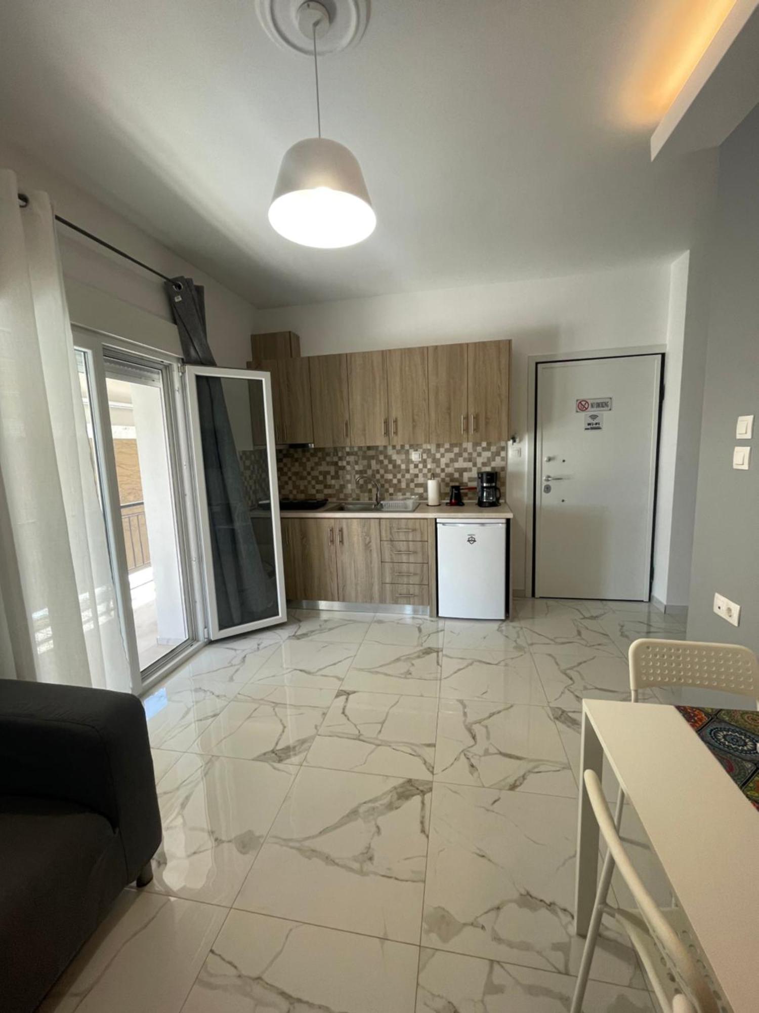 Antonis Apartment ปาลาเรีย ดิโอนิซีอู ห้อง รูปภาพ